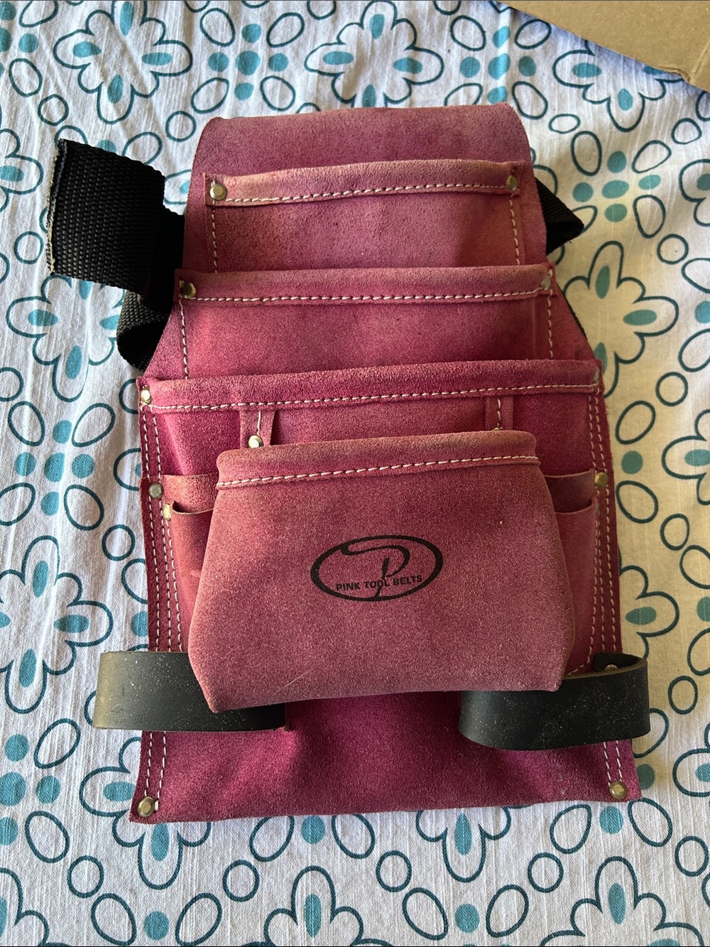 Women's Burgundy Suede Tool Pouch